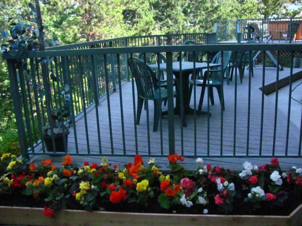 Greenwood Country Inn Pemberton Exterior foto