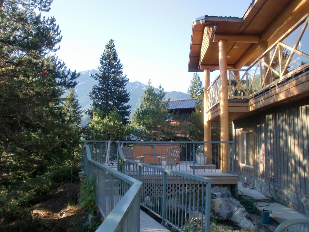 Greenwood Country Inn Pemberton Exterior foto